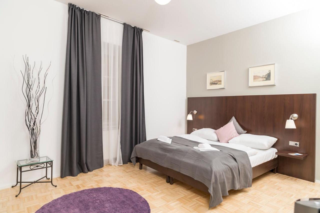Stephansdom Premium Apartments เวียนนา ภายนอก รูปภาพ